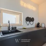 Wanderlust Experience Zenith Rooftop アパート