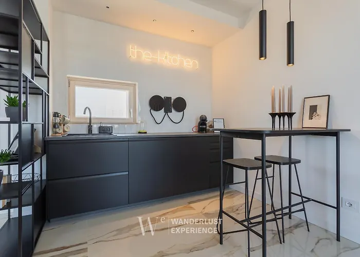 Apartment Wanderlust Experience Zenith Rooftop